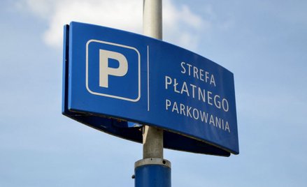 Trzaskowski chce podnieść opłaty za parkowanie w Warszawie