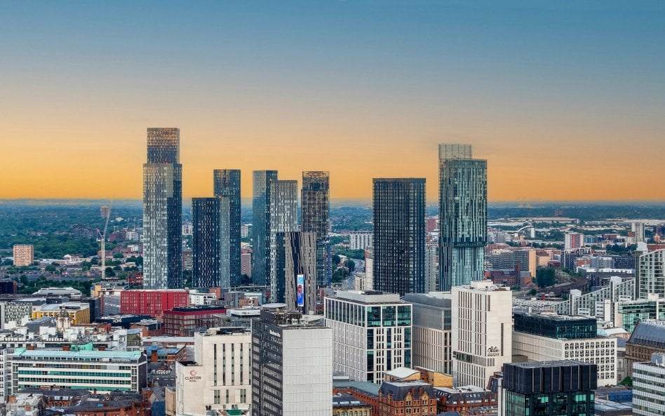 Manchester przyciąga młodych i wykształconych Brytyjczyków, to skłania deweloperów do budowy wieżowc
