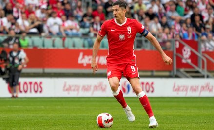 Robert Lewandowski podczas meczu reprezentacji Polski w Lidze Narodów z Walią
