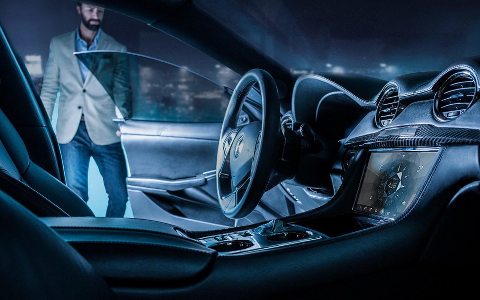 Rozwój systemów wspomagania kierowcy. BMW współpracuje z Blackberry