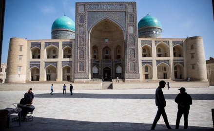 Medresa Mir-i-Arab znajduje się w Bucharze w Uzbekistanie