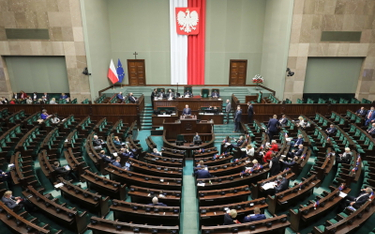 Sejm przyjął specustawę o budowie zapory na granicy z Białorusią
