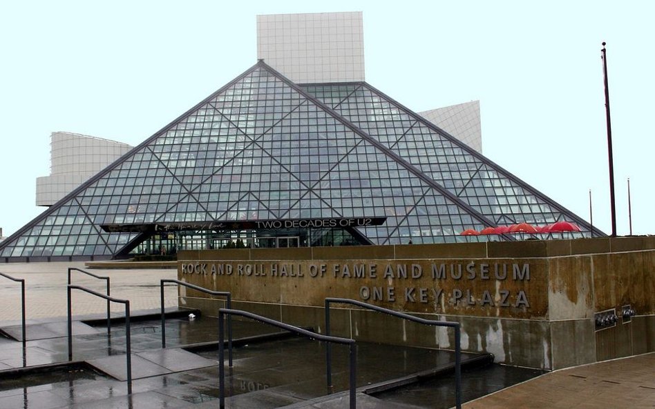 Rock & Roll Hall of Fame w Cleveland