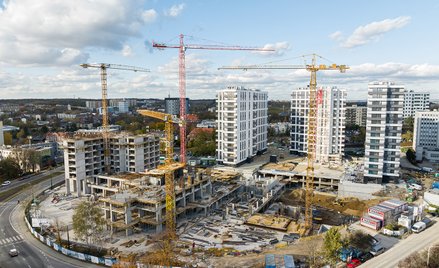 Sprzedaż mieszkań pod koniec roku wyhamowała, urosła podaż