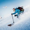 Andrzej Bargiel podczas zjazdu ze szczytu K2 w Karakorum
