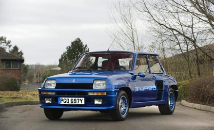 Największe emocje do dziś budzi specjalna odmiana Renault 5 Turbo. Znakomicie zachowany egzemplarz, 