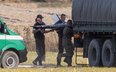 Najbardziej spektakularnie wyglądało przekroczenie polskiej granicy przez ponad dwadzieścia dronów. 
