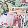 Bankierzy centralni powinni zapewnić zmienność walutom