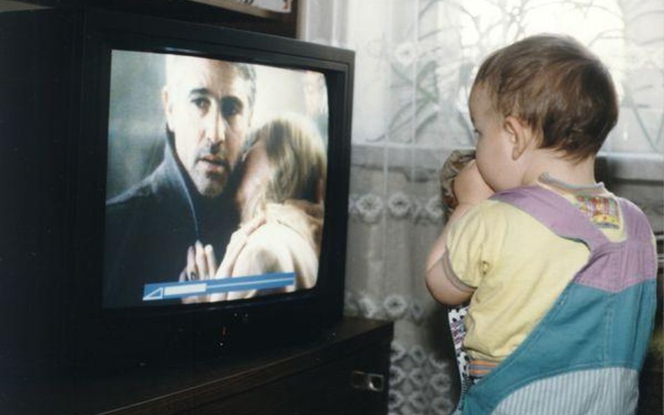 Stare telewizory trzymają się mocno