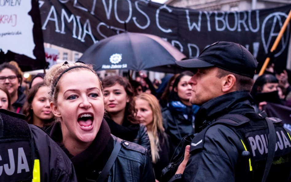 Prokuratura pyta o organizatorów Czarnego Protestu