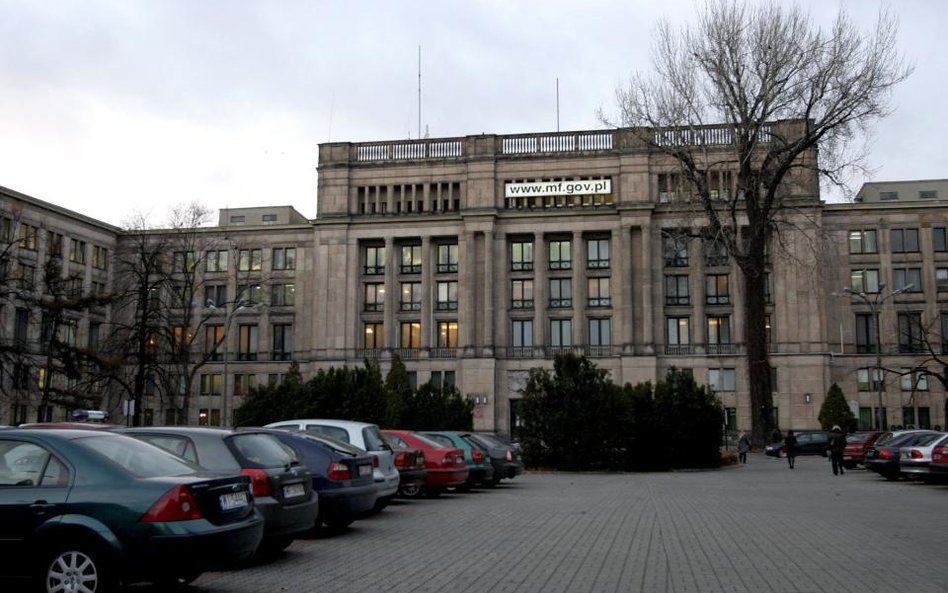 Polska sprzedała dziesięciolatki za blisko 3 mld zł