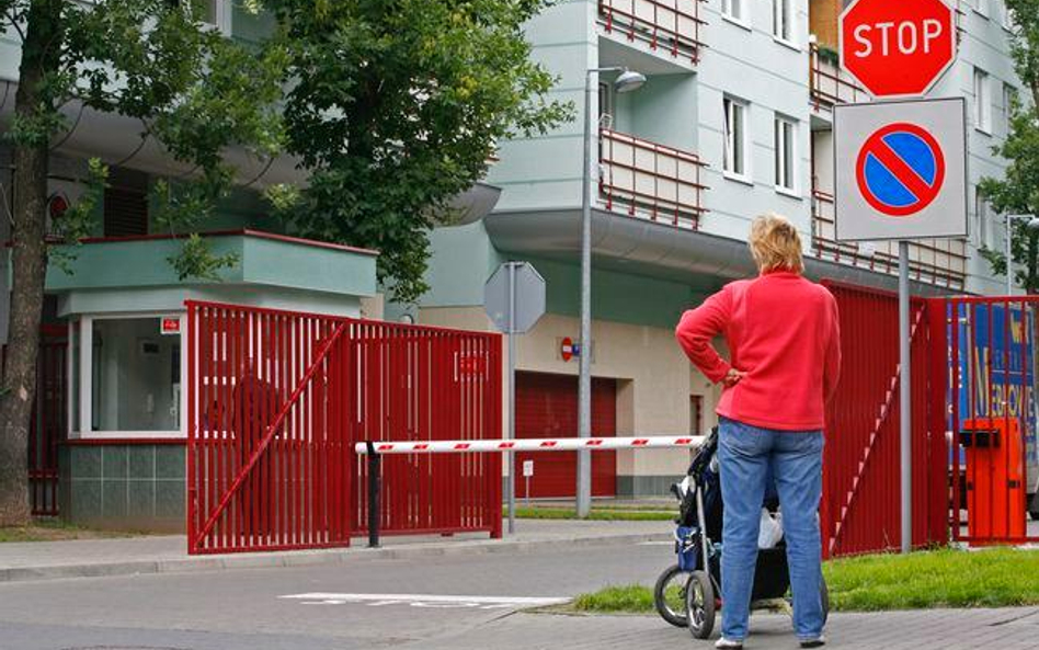 Spółdzielnia nie dostanie odszkodowania za uszkodzoną blokadę