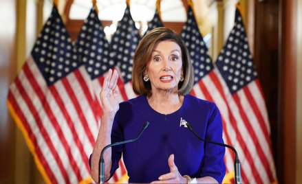 Nancy Pelosi przemówienie ws. impeachmentu Trumpa zostawiła w samolocie