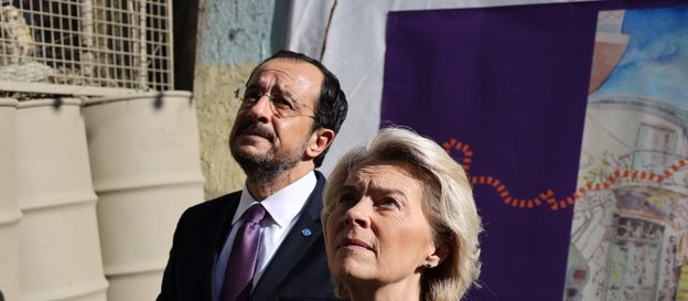 Nikos Christodoulides i Ursula von der Leyen w Nikozji