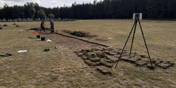 Naukowcy odnaleźli zarys fundamentów komór gazowych w Treblince
