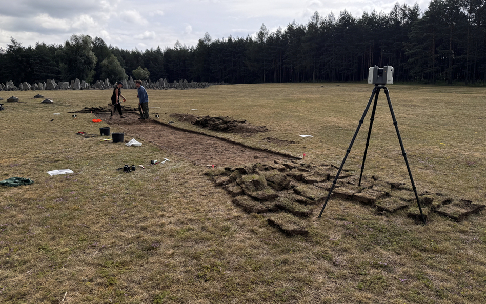 Prace prowadzone na terenie dawnego niemieckiego obozu zagłady Treblinka II