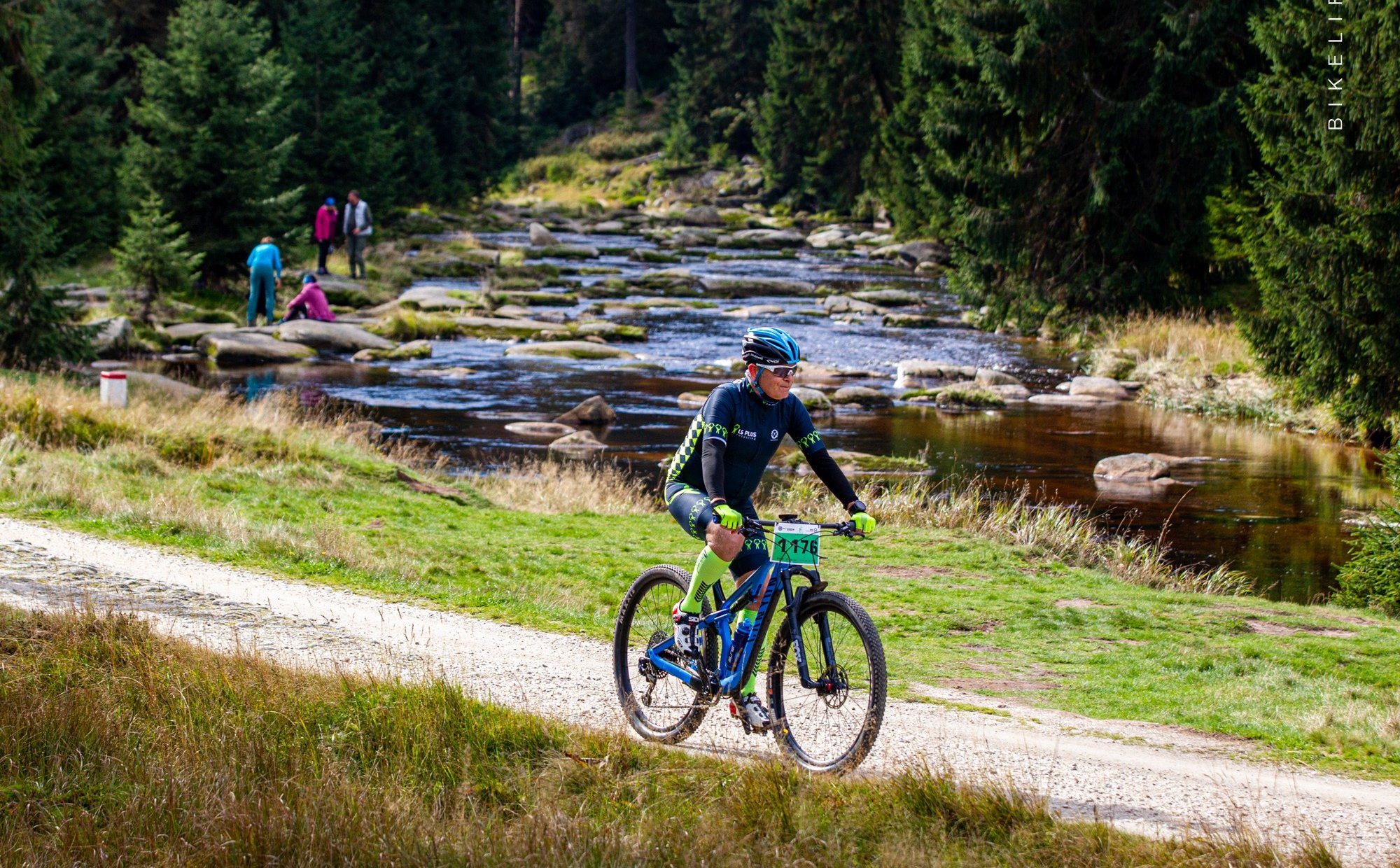 Polska Organizacja Turystyczna zachęca do podróżowania po kraju na festiwalu muzycznym