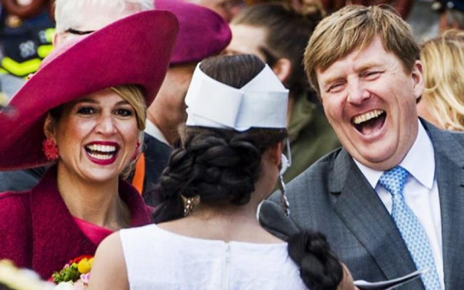 Królewska para holenderska Maxima i Willem-Alexander potrafią rechotać nie gorzej od poddanych