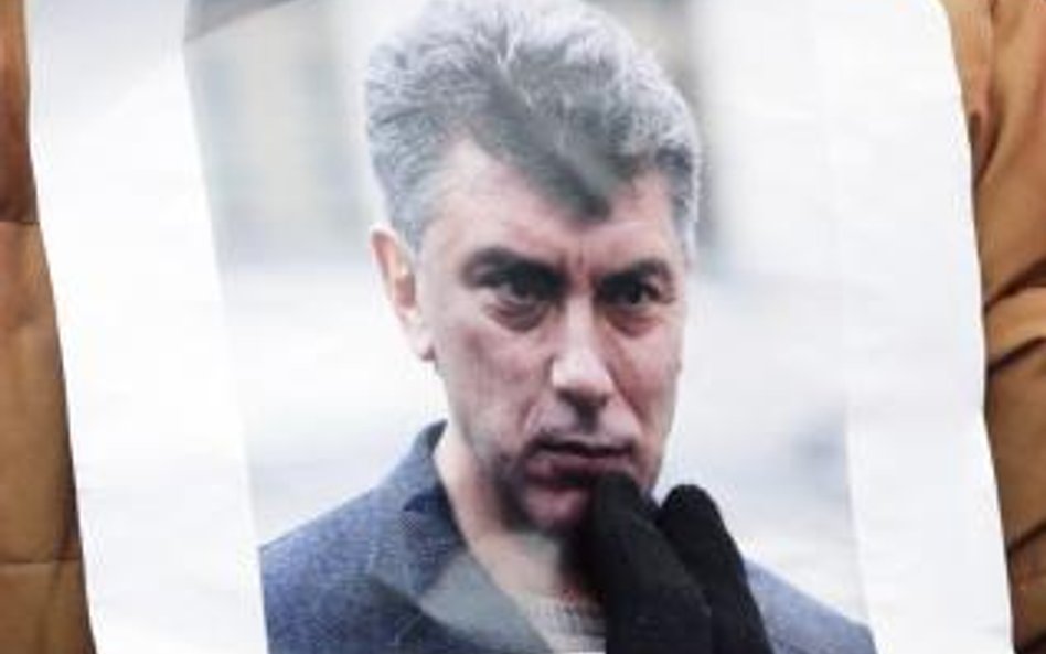 Wczoraj zabitego Niemcowa wspominano także w Petersburgu