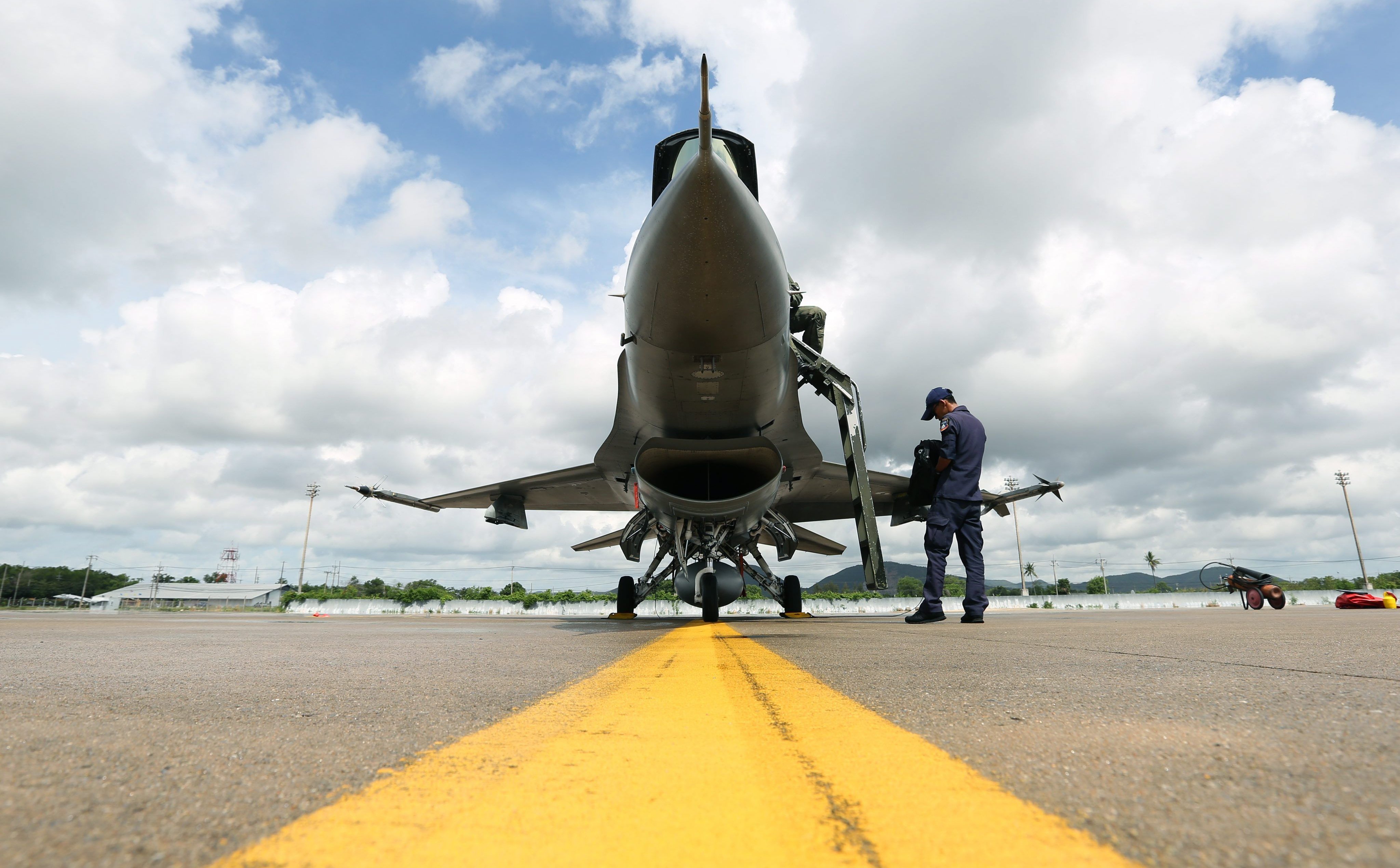W Azji wybuchnie wojna? Myśliwiec z Tajlandii zaatakował terytorium Kambodży