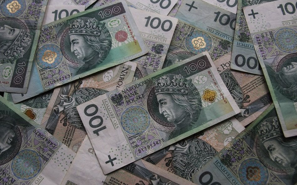Nie będzie premii, zakupów, wyjazdów. Miasta coraz mocniej zaciskają pasa