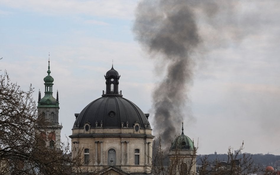 Atak rosyjskiego drona na centrum Lwowa. Polska poderwała myśliwce