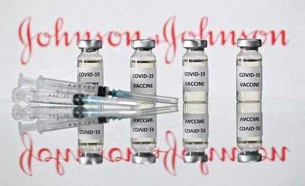 Kościoły w USA do wiernych: Nie wybierajcie szczepionek Johnson&Johnson
