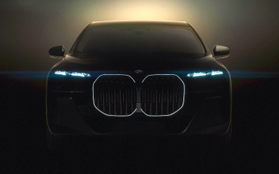 BMW i7: Największa limuzyna BMW otrzyma elektryczny napęd i ogromny grill