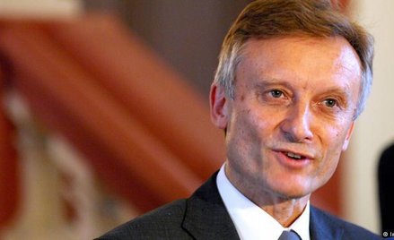 Spiegel: Marek Prawda doskonale łagodzi spory