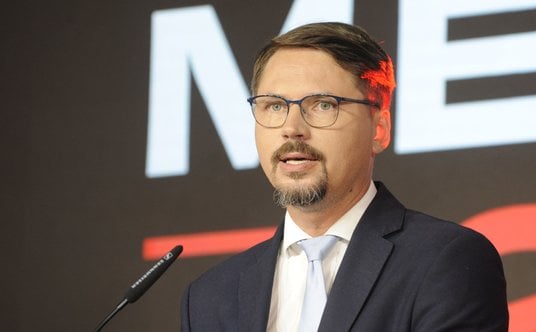 Poseł Konfederacji Grzegorz Płaczek