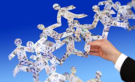 Bony dla pracowników spółek zależnych są zwolnione z PIT