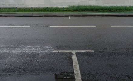 Szczecin: Ktoś napisał na asfalcie "Aborcja to dzieciobójstwo". Zarząd Dróg: Niezależnie od intencji