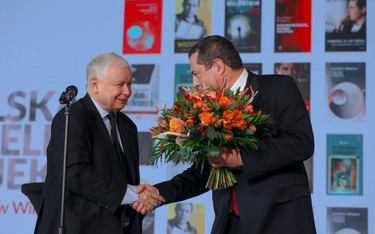 Dworczyk o Kaczyńskim bez maseczki: Był w pracy