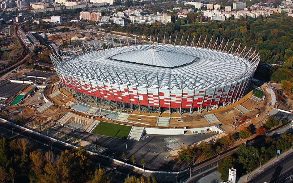 Budowa Stadionu Narodowego w Warszawie pochłonęła  1,25 mld zł netto. Jutro mija ostateczny termin z