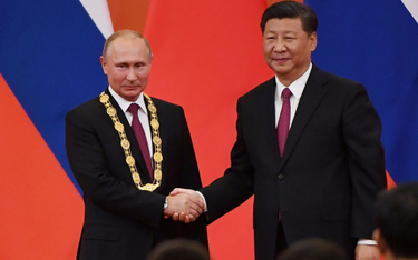 Xi Jinping i Władimir Putin nagrodzony chińskim Orderem Przyjaźni