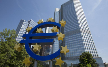 Superbank z Frankfurtu lekceważy inflację