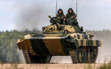 Rosja wysyła bojowe wozy piechoty do Tadżykistanu