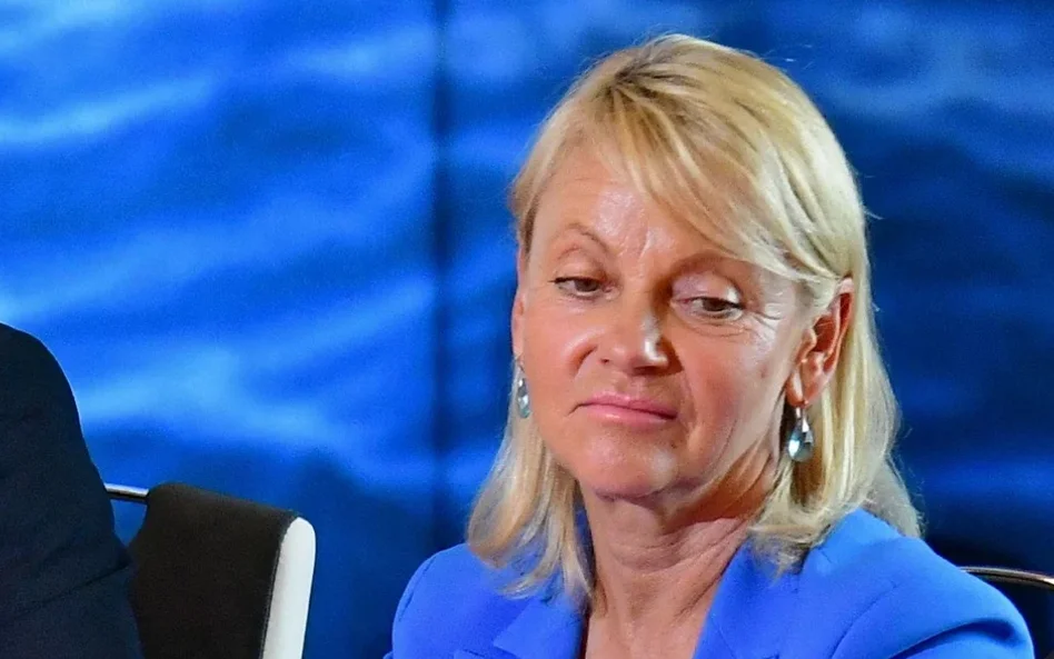 „Jak tam chłopcy z Platformy Obywatelskiej? Haratacie w pospolitą gałę?" - pisała znad golfowego doł