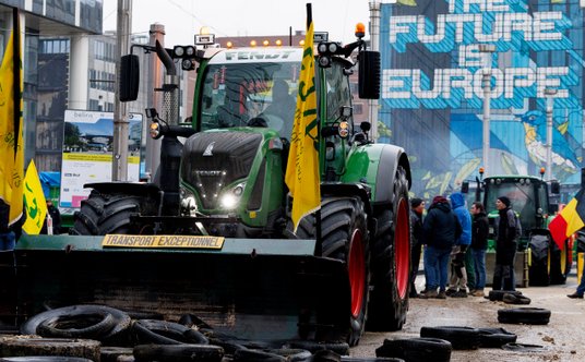 Gwałtowne protesty rolników w Brukseli
