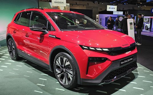 Z kolei najmniejszy elektryk Skody - Elroq został zaprezentowany w wersji Sportline