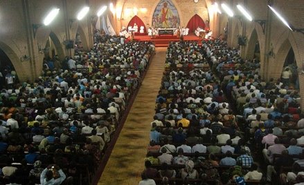 Episkopat wyda instrukcję o wystąpieniu z Kościoła