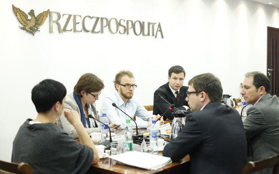 Ekonomiści uczestniczący w debacie "Rz" ocenili ministerialny pomysł na zmiany w OFE