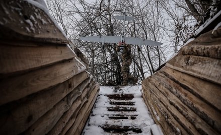 Na froncie rosyjskie ataki w mróz i śnieżycę: ogromne straty, niewielkie zyski