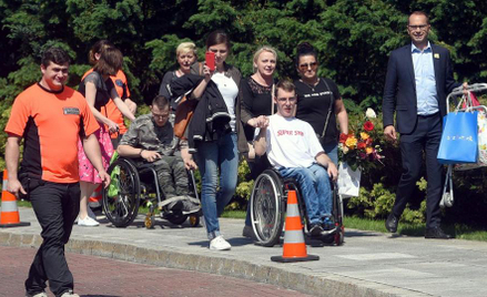 Dąbrowska: Władza czuje nieznośny ciężar wygranej