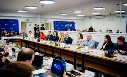 Kryzys na Bliskim Wschodzie. MSiT wesprze turystykę voucherami i przedłuży wsparcie z TFP