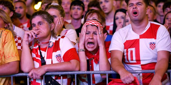 Burza po spalonym o włos. O nieuznanym golu przesądził chip w piłce