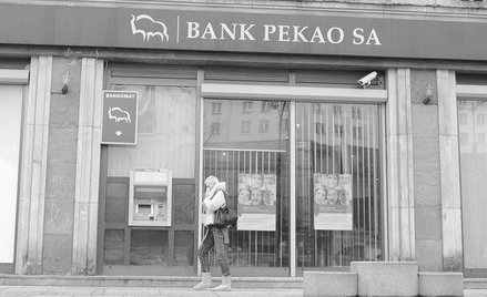 Poranna awaria w domach maklerskich Pekao