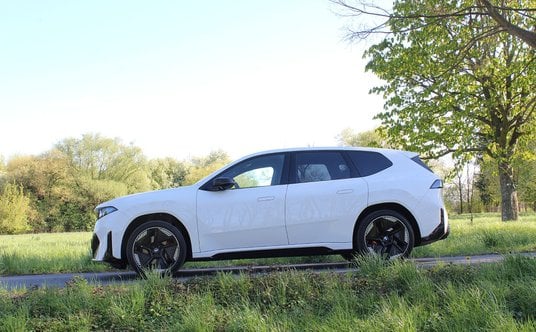 BMW iX3 50 xDrive