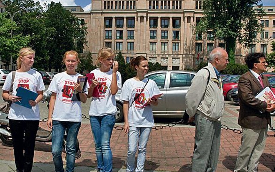 Do petycji zostanie dołączonych 10 tys. podpisów