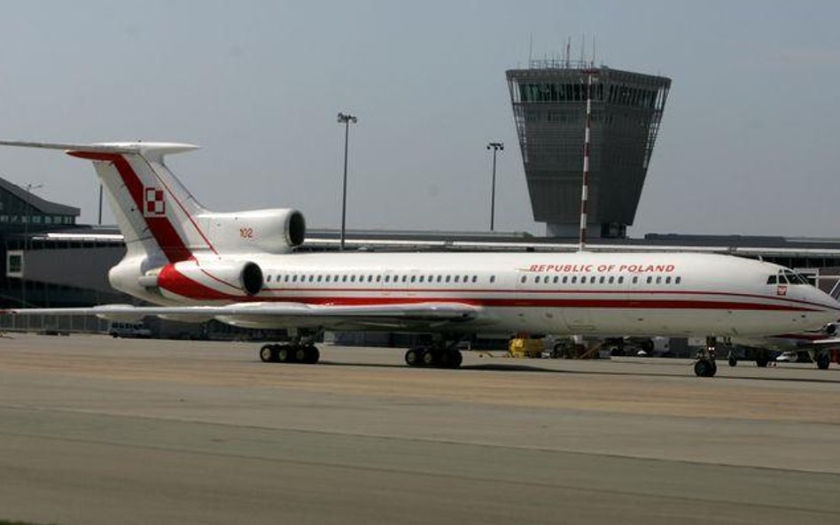 Tu-154M o numerze bocznym 102